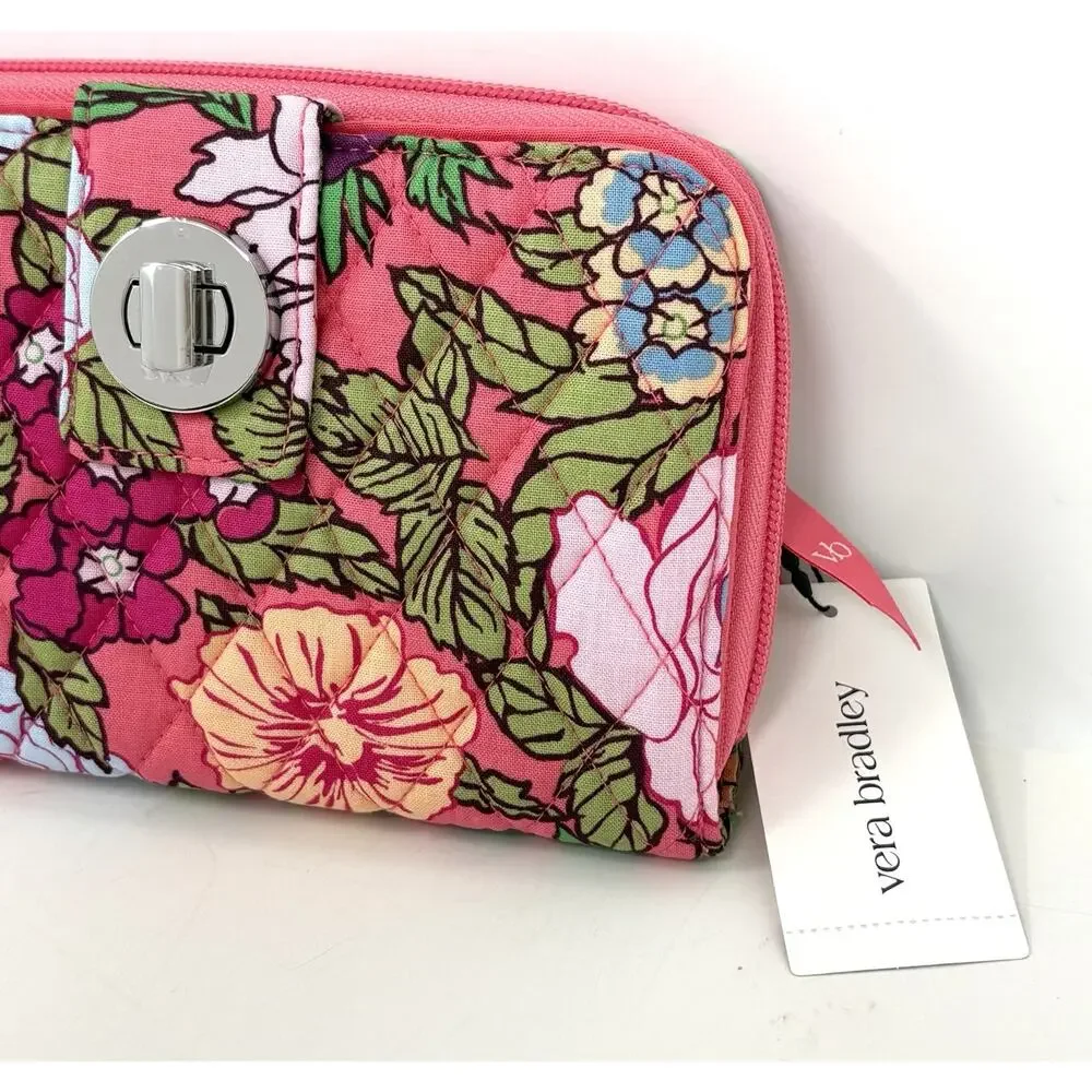 Vera Bradley *the wallet